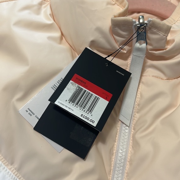 REVERSIBLE NIKE VEST - Picture 5 of 6